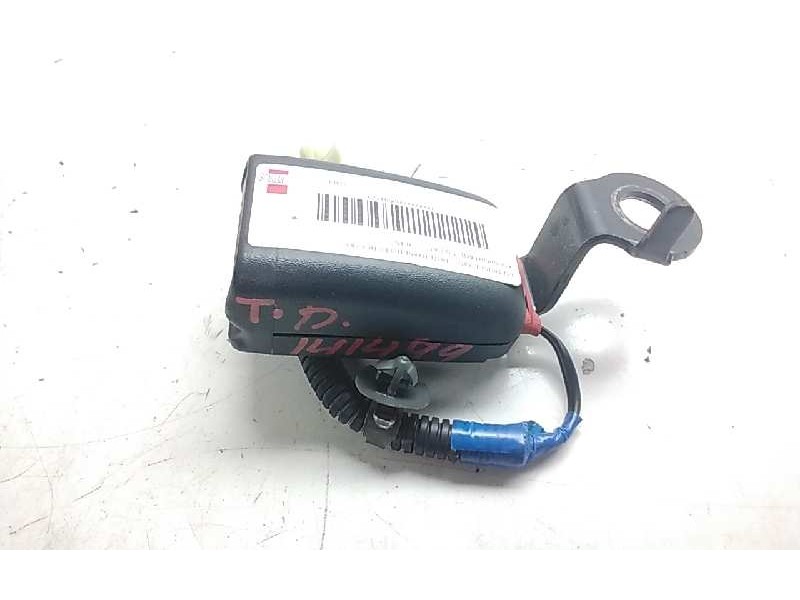 Recambio de enganche cinturon trasero derecho para kia sportage 1.6 cat referencia OEM IAM   