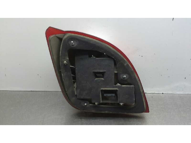 Recambio de piloto trasero derecho para ford fiesta berlina (dx) ambiente referencia OEM IAM   