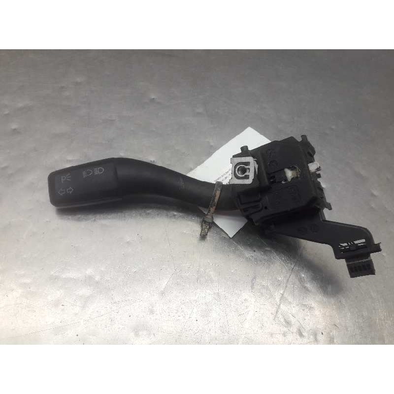 Recambio de mando intermitentes para audi a3 (8p) 2.0 tdi ambiente referencia OEM IAM 8P0953513A  