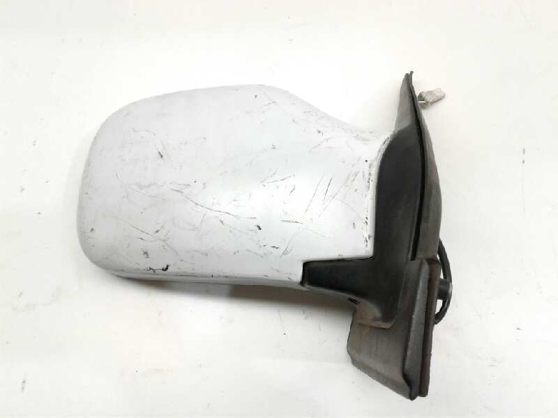 Recambio de retrovisor derecho para nissan vanette cargo referencia OEM IAM E9020067 BLANCO 