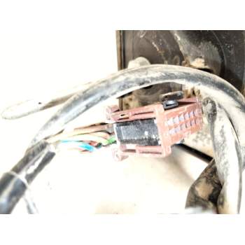 Recambio de retrovisor izquierdo para peugeot 407 (6d_) 2.0 hdi 135 (6drhrh, 6drhre, 6drhrg, 6drhrj) referencia OEM IAM 96456984