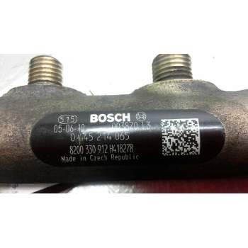 Recambio de rampa inyectora para renault scenic ii luxe privilege referencia OEM IAM 0445214065  