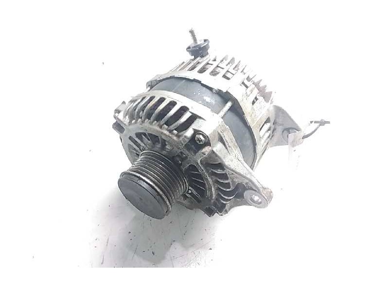 Recambio de alternador para nissan np300 pick-up (d23) acenta double cab 4x4 referencia OEM IAM   