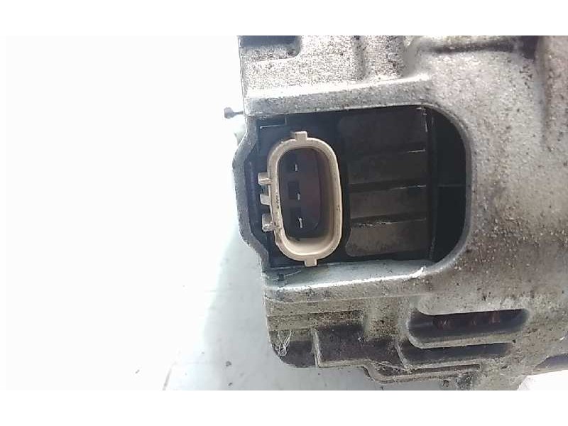 Recambio de alternador para nissan np300 pick-up (d23) acenta double cab 4x4 referencia OEM IAM   