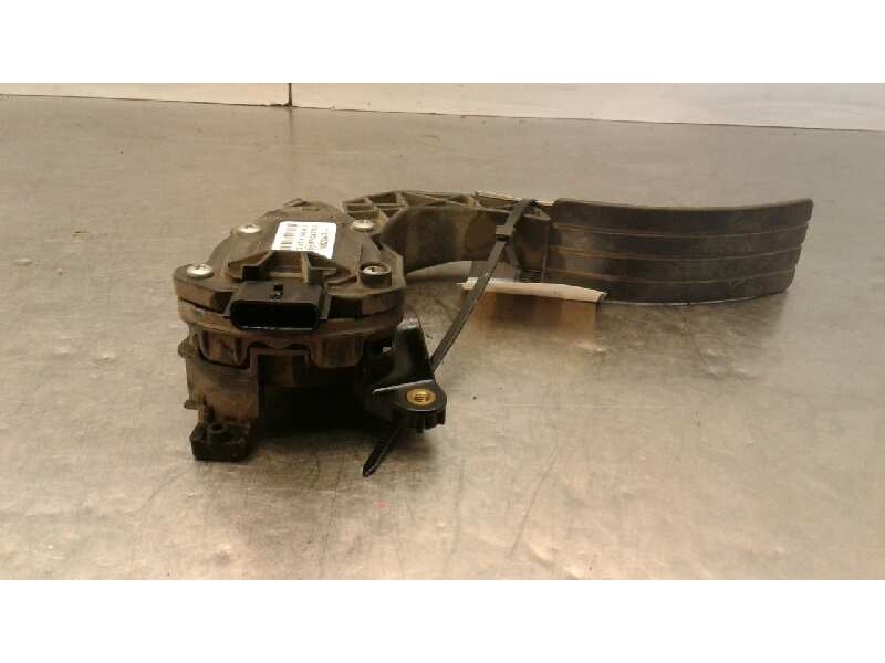 Recambio de potenciometro pedal para renault clio iv dynamique referencia OEM IAM 180029347R  