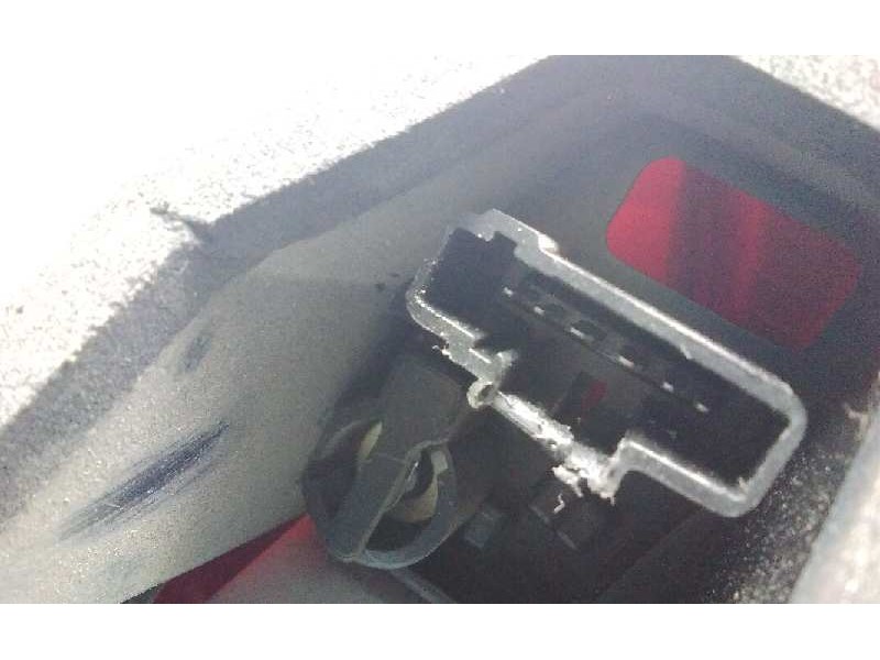 Recambio de piloto trasero izquierdo para peugeot 207 urban referencia OEM IAM 964998668003  