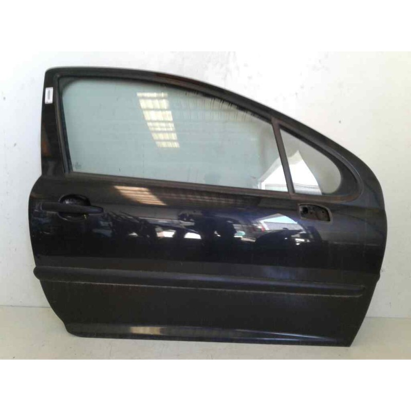 Recambio de puerta delantera derecha para peugeot 207 urban referencia OEM IAM 9004AR  