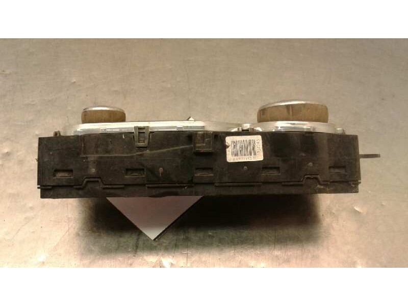 Recambio de mando climatizador para renault clio iv dynamique referencia OEM IAM 275108796  