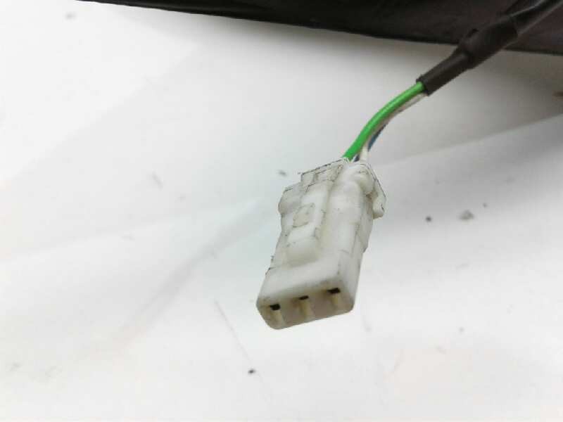 Recambio de retrovisor derecho para nissan vanette cargo referencia OEM IAM E9020067 BLANCO 