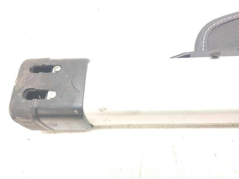 Recambio de bandeja trasera para lexus ct 200h referencia OEM IAM   