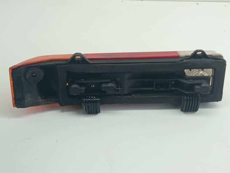 Recambio de piloto trasero derecho para fiat cinquecento (170) referencia OEM IAM   95103