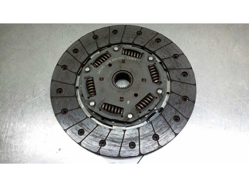 Recambio de disco embrague para mercedes sprinter (w901,w904) caja cerr. 312 d (903.461-462) referencia OEM IAM 1878600501  