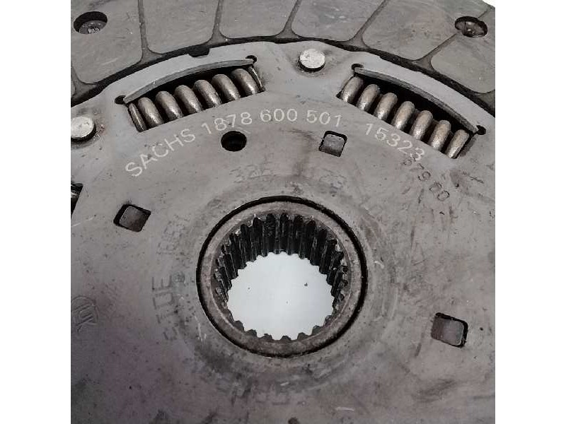 Recambio de disco embrague para mercedes sprinter (w901,w904) caja cerr. 312 d (903.461-462) referencia OEM IAM 1878600501  