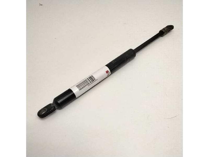 Recambio de amortiguadores maletero / porton para nissan terrano (wd21) referencia OEM IAM   106239