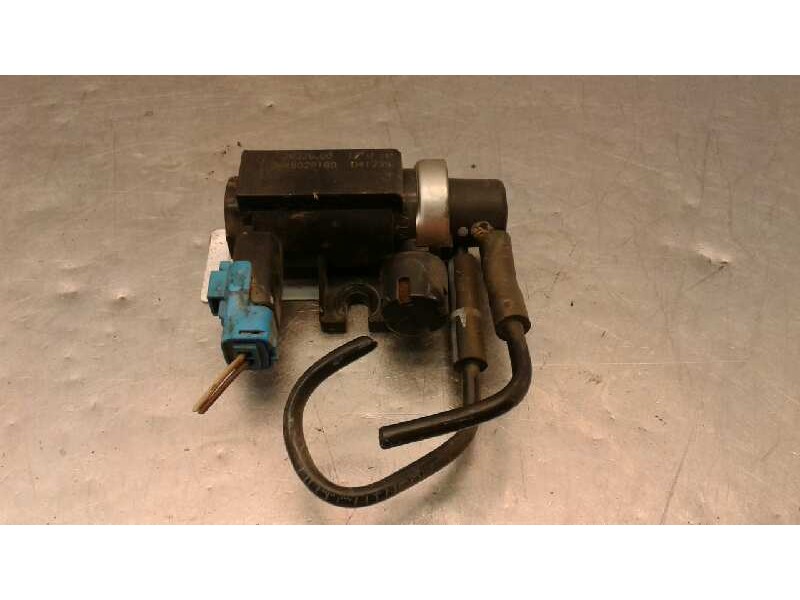 Recambio de valvula de vacio para peugeot 206 berlina xt referencia OEM IAM 9645029180  