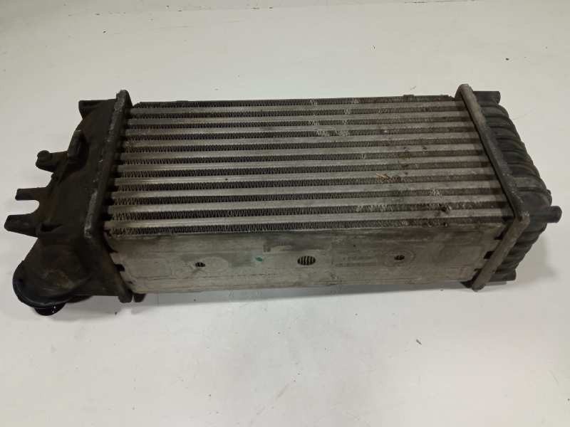 Recambio de intercooler para citroen xsara picasso 1.6 hdi 110 sx top referencia OEM IAM 9645965180  