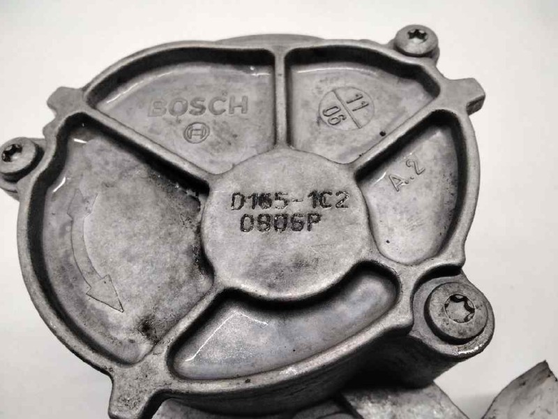 Recambio de depresor freno / bomba vacio para ford focus berlina (cap) titanium referencia OEM IAM D1651C20806P BOSCH 