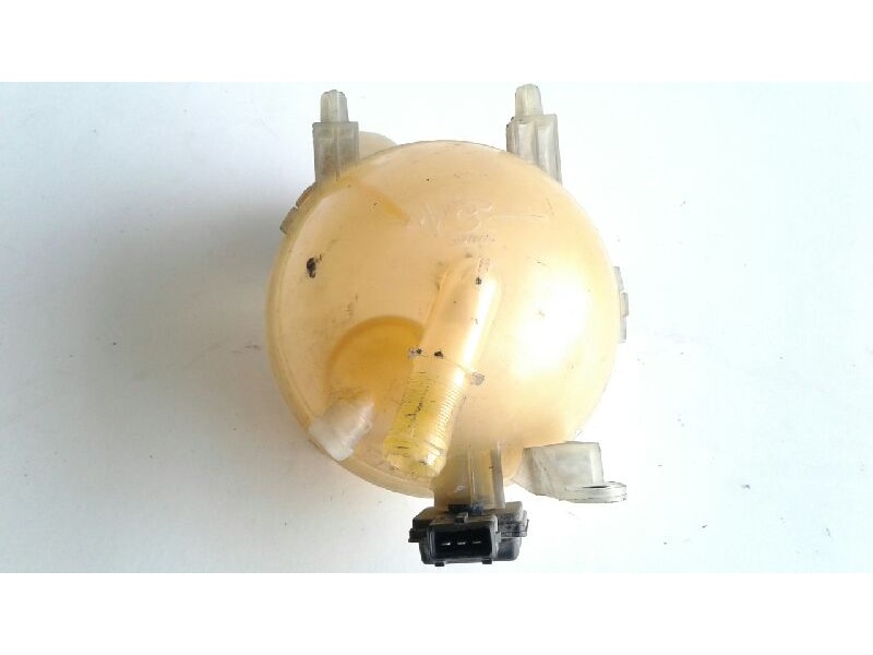 Recambio de deposito expansion para citroen c4 coupe vtr referencia OEM IAM 1323A3  