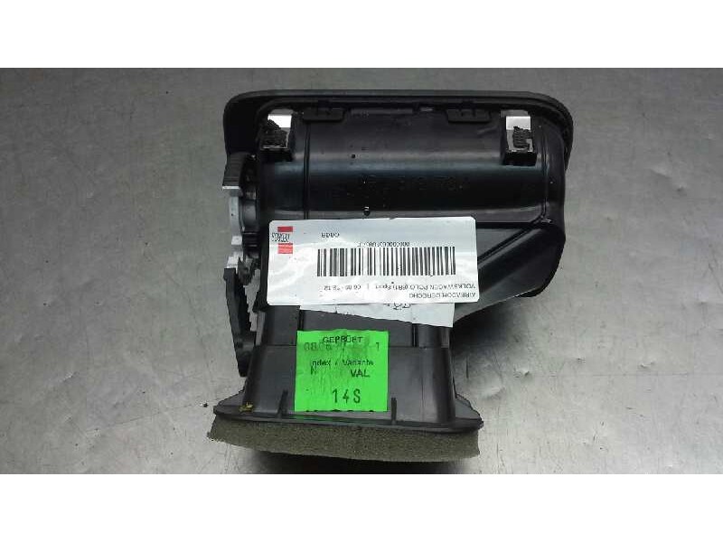 Recambio de aireador derecho para volkswagen polo (6r1) sport referencia OEM IAM   