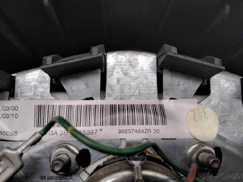Recambio de airbag delantero izquierdo para peugeot 206 berlina xr referencia OEM IAM 96257484ZR  