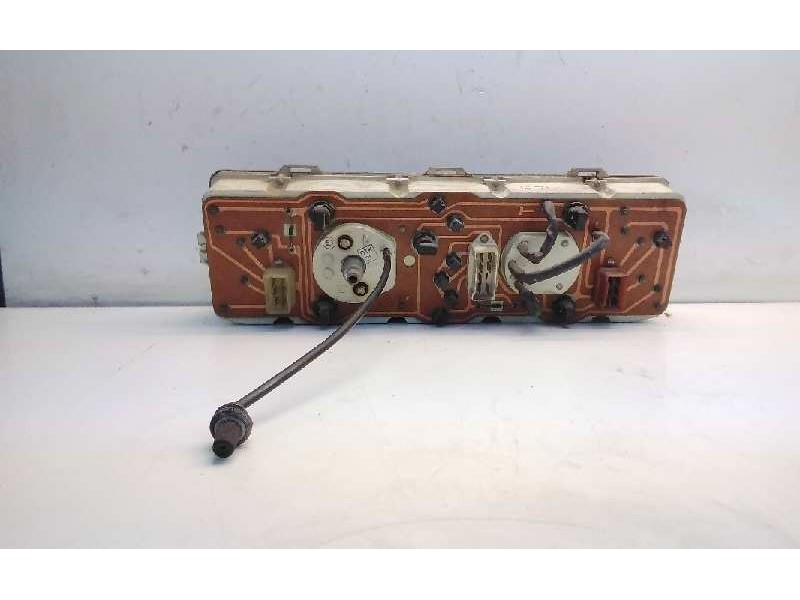 Recambio de cuadro instrumentos para lada samara (2108/2109) 1.3 referencia OEM IAM 374538412  9550