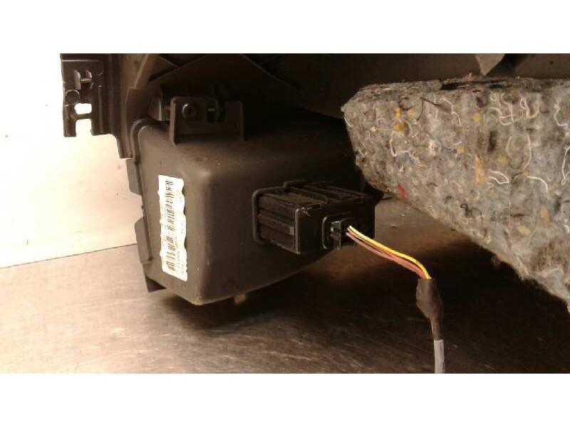 Recambio de guantera para renault kangoo profesional referencia OEM IAM   