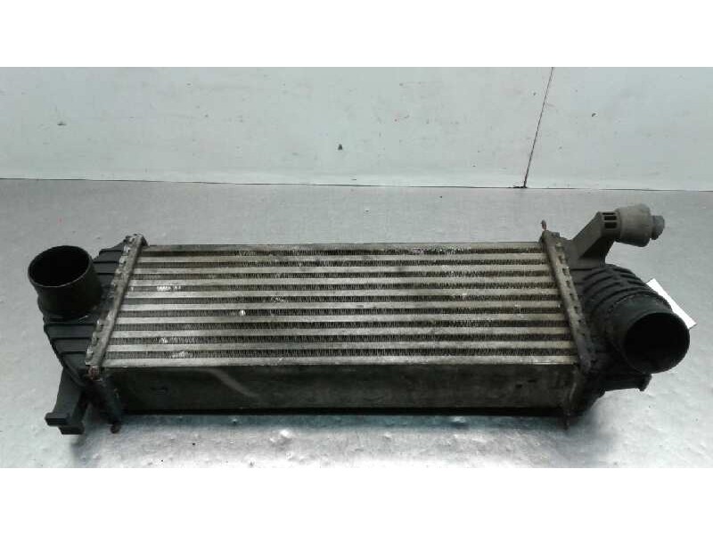 Recambio de intercooler para renault kangoo profesional referencia OEM IAM 8200427469  
