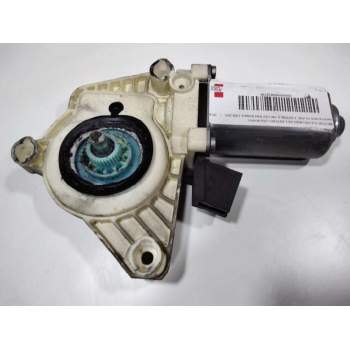 MOTOR ELEVALUNAS DELANTERO IZQUIERDO 9966146101 