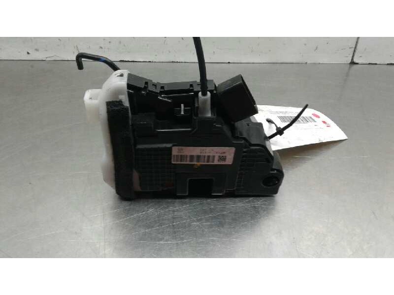 Recambio de cerradura puerta delantera izquierda para hyundai i20 1.4 crdi cat referencia OEM IAM 81310-C8320  