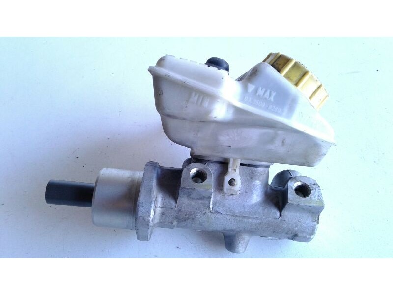 Recambio de bomba freno para volkswagen t4 transporter/furgoneta (mod. 1991) caja cerrada referencia OEM IAM   