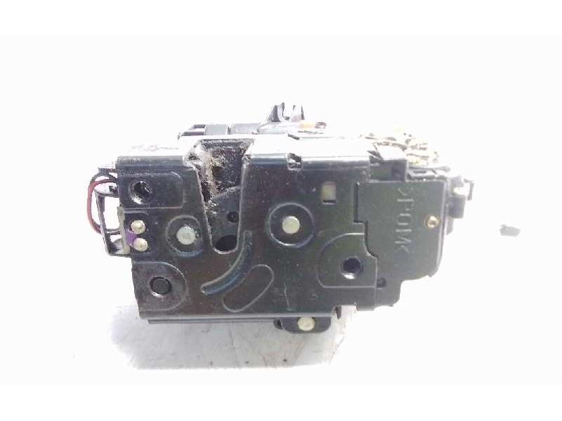 Recambio de cerradura puerta delantera derecha para volkswagen passat variant (3b5) comfortline referencia OEM IAM   
