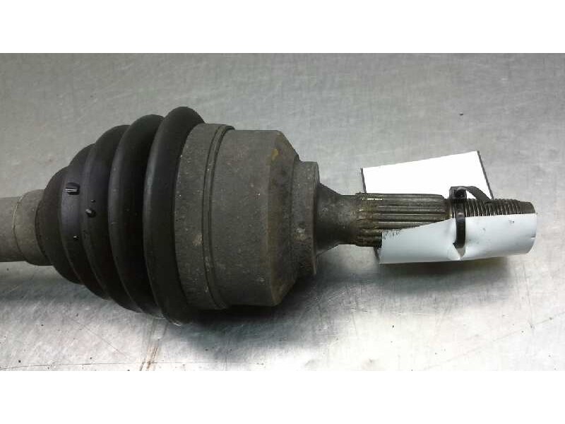Recambio de transmision delantera izquierda para peugeot 206 berlina 1.4 hdi referencia OEM IAM 9638753080  