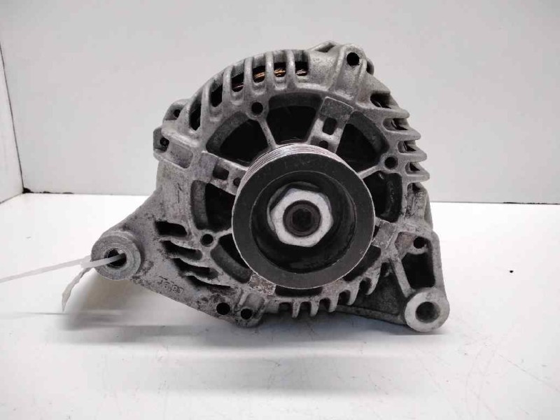 Recambio de alternador para citroen saxo 1.6 vtl referencia OEM IAM 2541767B A13VI96 12V