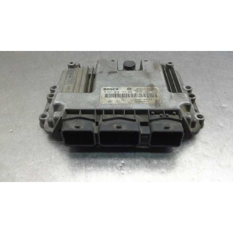 Recambio de centralita motor uce para renault megane ii berlina 5p 1.9 dci diesel referencia OEM IAM 0281010769 298 8200269883