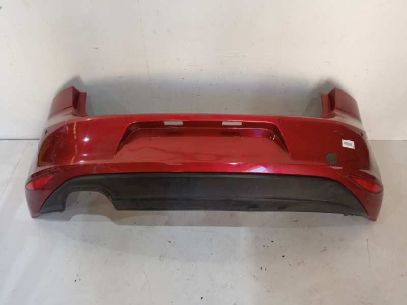 Recambio de paragolpes trasero para volkswagen golf vii lim. referencia OEM IAM 5G6807421  