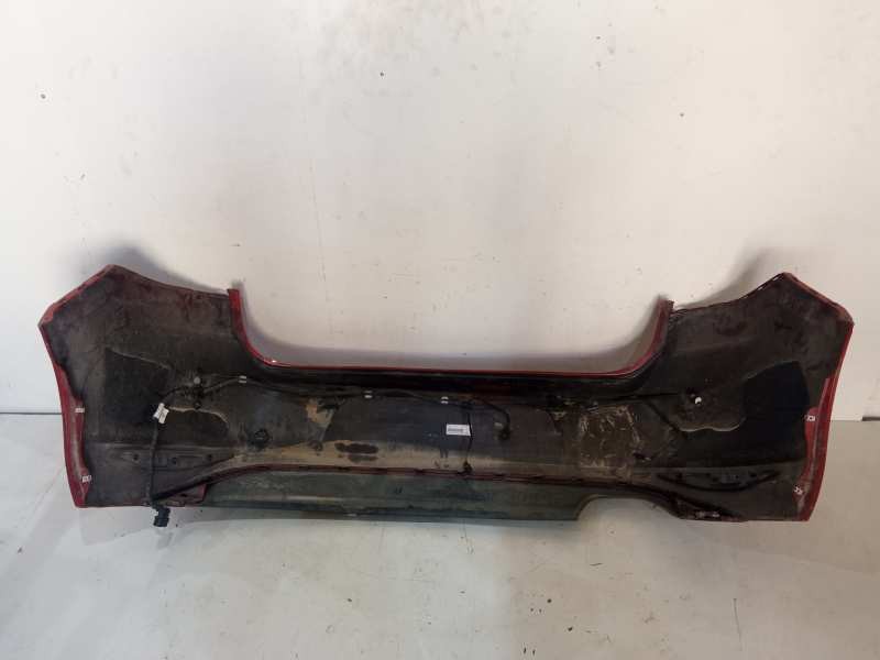 Recambio de paragolpes trasero para volkswagen golf vii lim. referencia OEM IAM 5G6807421  