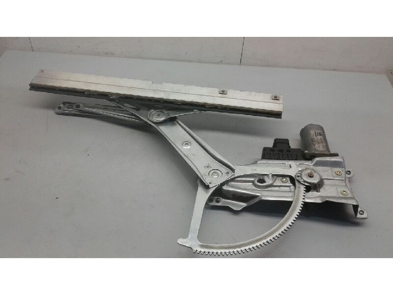 Recambio de elevalunas delantero izquierdo para opel zafira a elegance referencia OEM IAM 09118664  