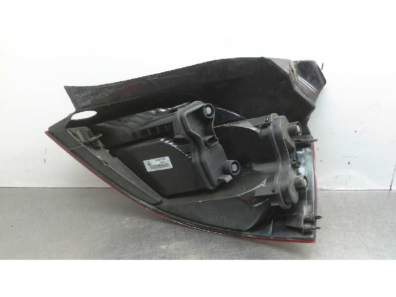 Recambio de piloto trasero izquierdo para renault megane ii berlina 5p 1.9 dci diesel referencia OEM IAM   