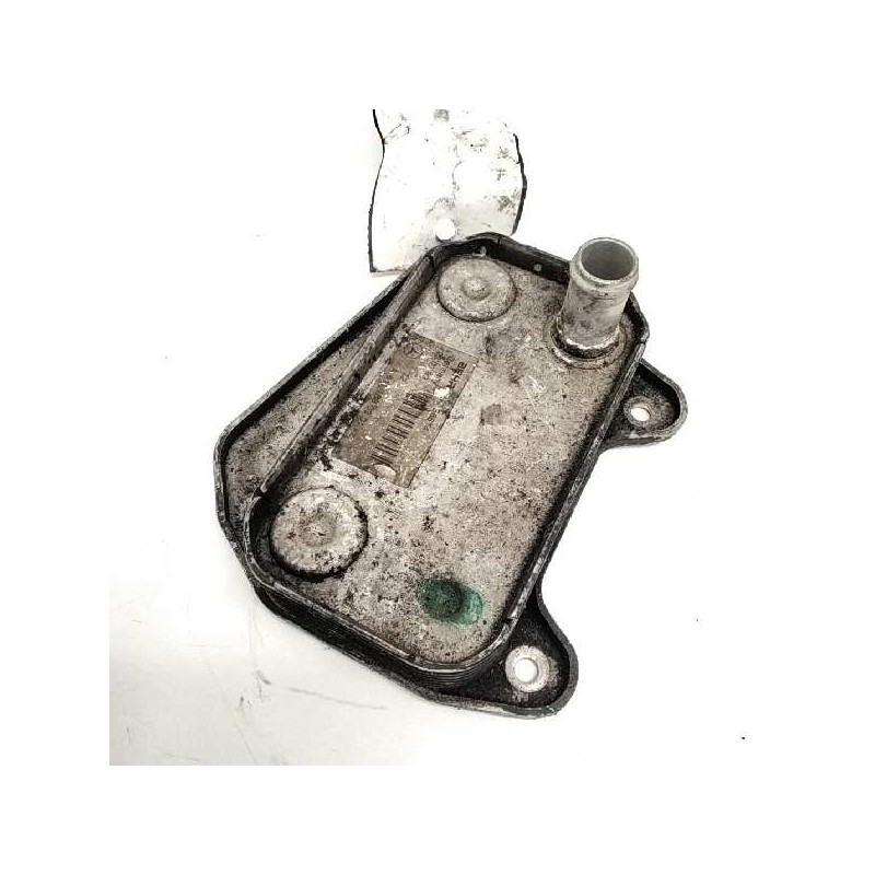 Recambio de enfriador aceite motor para mercedes vito (w638) caja cerrada referencia OEM IAM A6111880301  