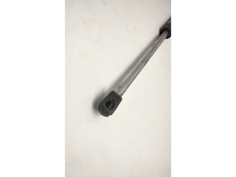 Recambio de amortiguadores maletero / porton para hyundai h 1 2.5 turbodiesel referencia OEM IAM   97302