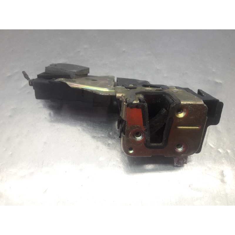 Recambio de cerradura puerta delantera derecha para volvo s40 berlina td referencia OEM IAM 30850808  