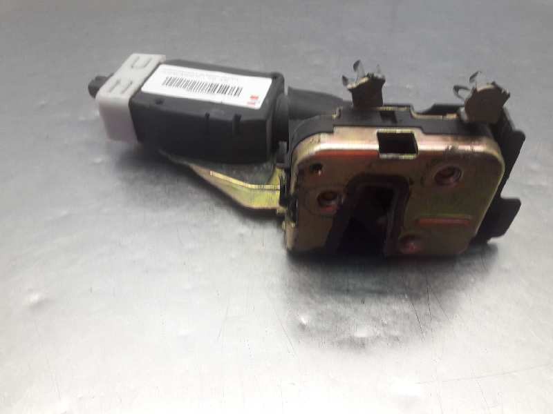 Recambio de cerradura puerta delantera izquierda para volvo s40 berlina td referencia OEM IAM 30850803  
