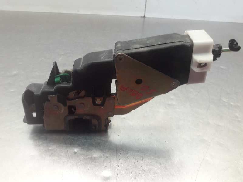 Recambio de cerradura puerta delantera izquierda para volvo s40 berlina td referencia OEM IAM 30850803  