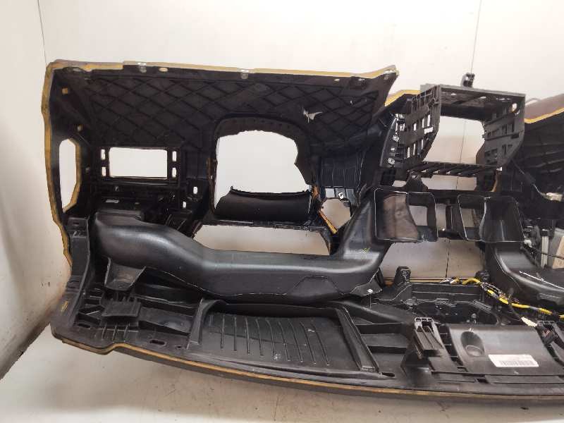 Recambio de salpicadero para bmw serie x5m (e70) basis referencia OEM IAM 70W101104  