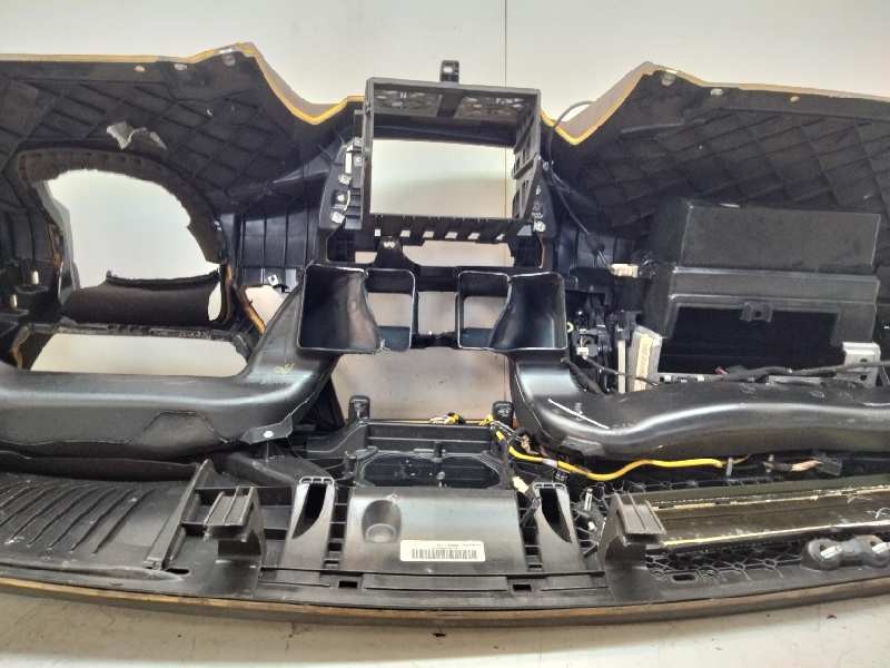 Recambio de salpicadero para bmw serie x5m (e70) basis referencia OEM IAM 70W101104  