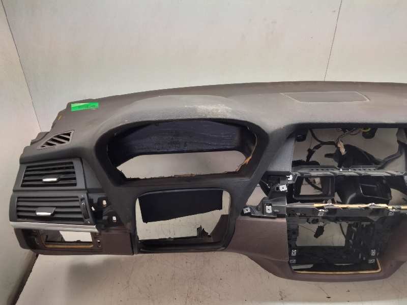 Recambio de salpicadero para bmw serie x5m (e70) basis referencia OEM IAM 70W101104  