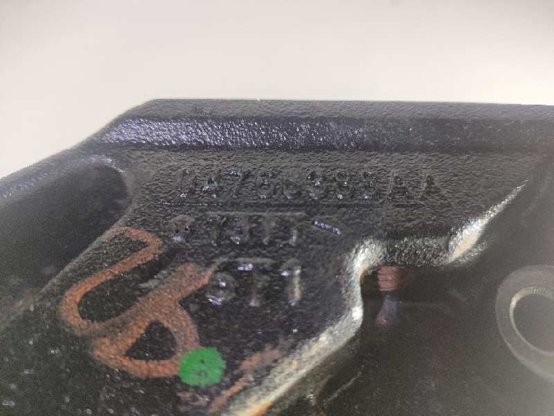 Recambio de soporte motor derecho inferior para mitsubishi lancer sportback (cx) 2.0 di-d cat referencia OEM IAM 04766388AA MARK