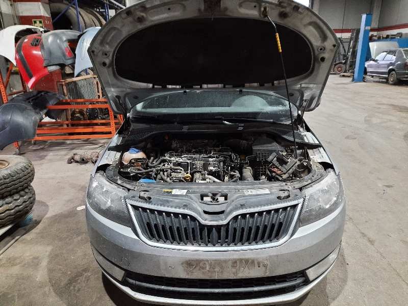 skoda spaceback (5h) del año 2014