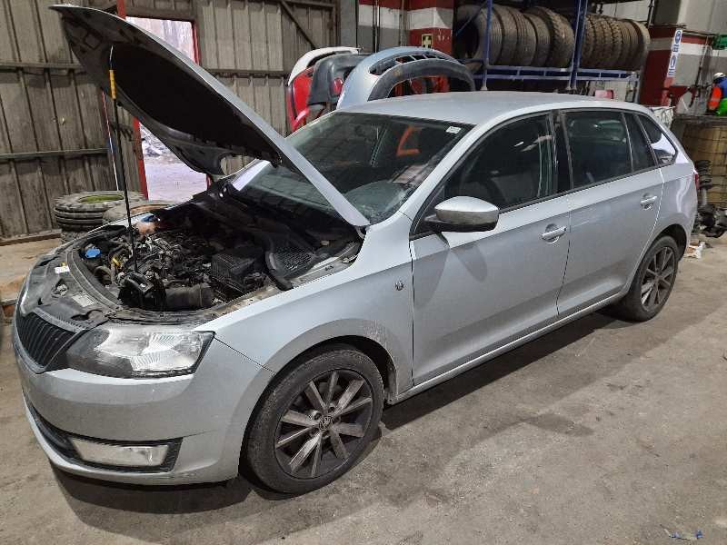 skoda spaceback (5h) del año 2014