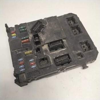 Recambio de centralita bsi para citroën c3 referencia OEM IAM 9653667380 9661707880 DELPHY